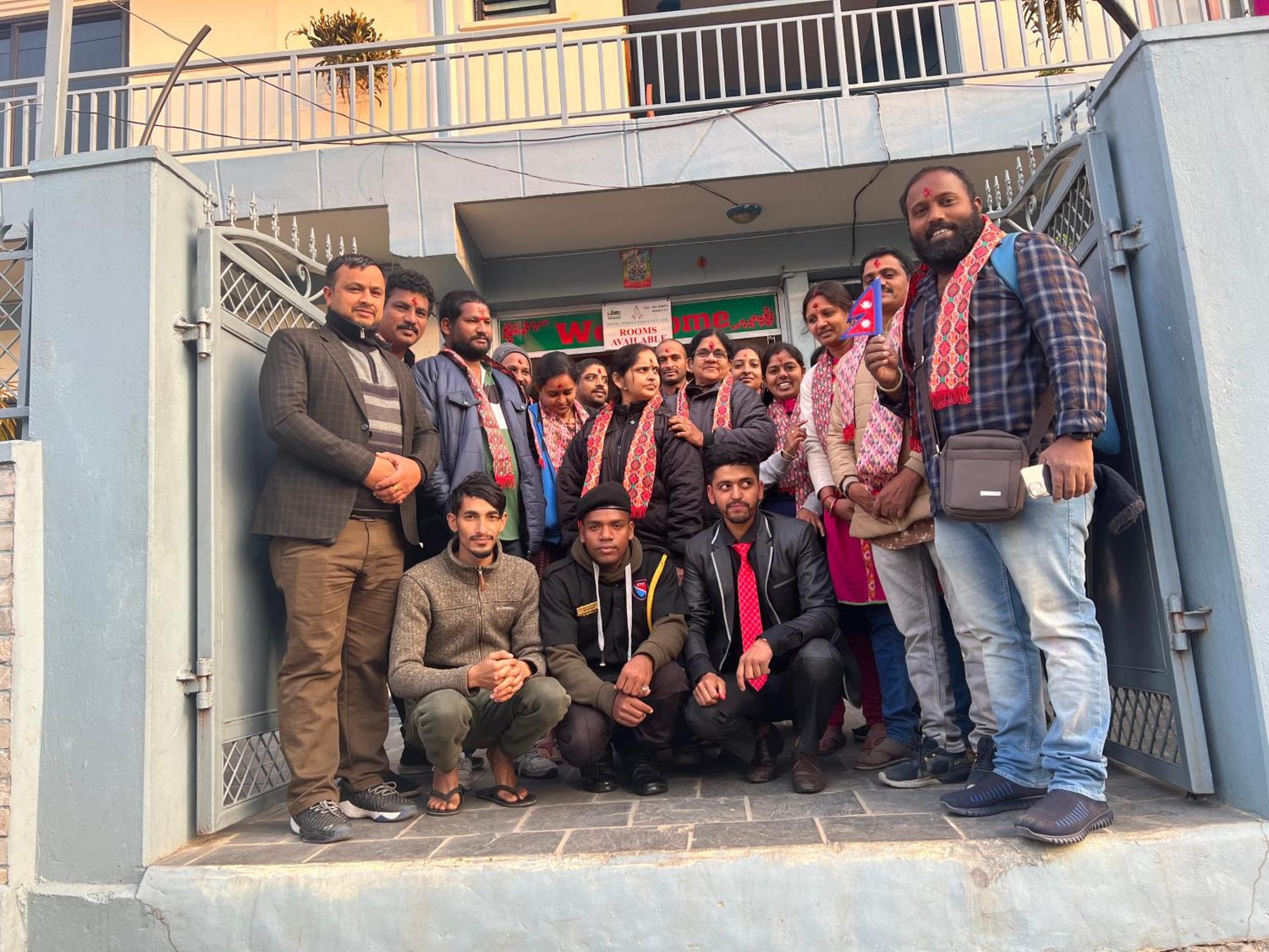 Hotel Middle Point Pvt Ltd Pokhara Buitenkant foto